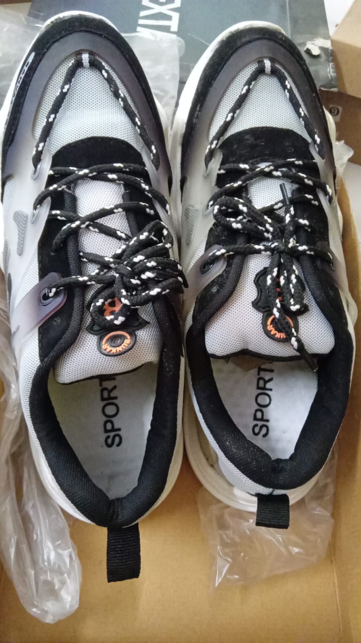 Shoes_9_Grey & White_1